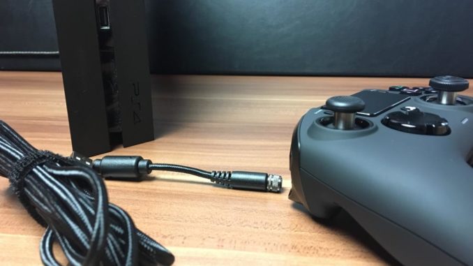 Nacon PS4 Controller Test Bild